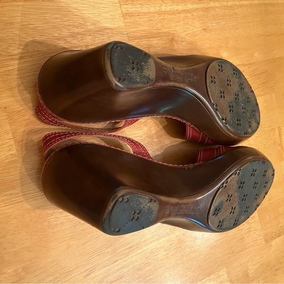 Red Naturalizer wedge sandals - Picture 8 of 9